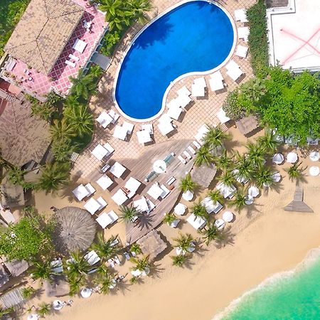 Dpny Beach Hotel & Spa Ilhabela Bagian luar foto Aerial view of the resort
