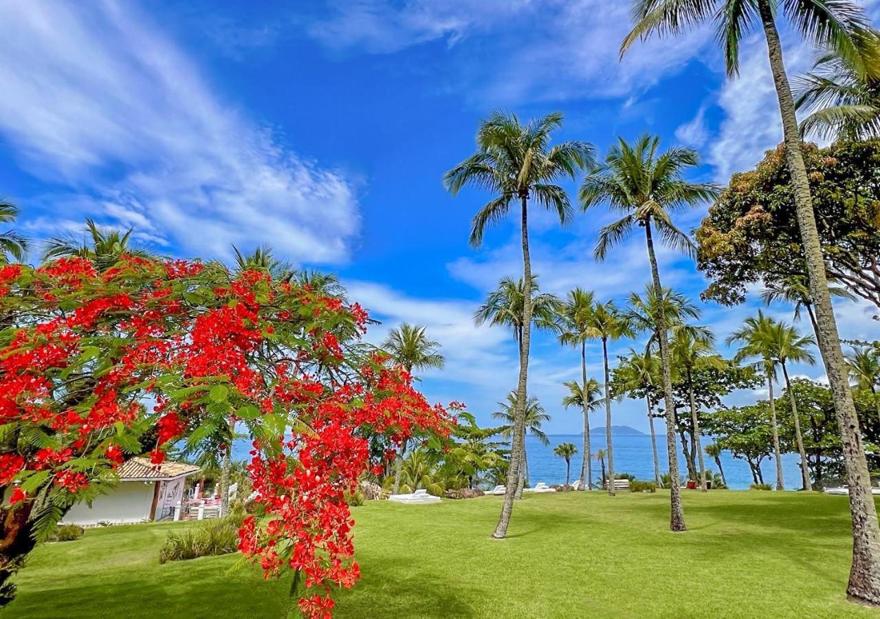 Dpny Beach Hotel & Spa Ilhabela Bagian luar foto View of the park
