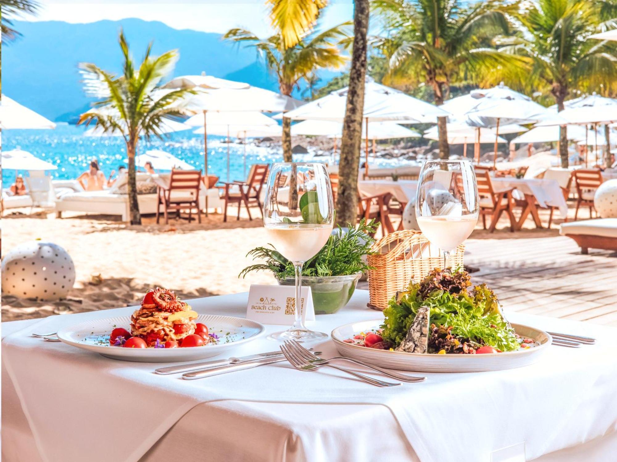 Dpny Beach Hotel & Spa Ilhabela Bagian luar foto Beach restaurant in Rio de Janeiro, Brazil