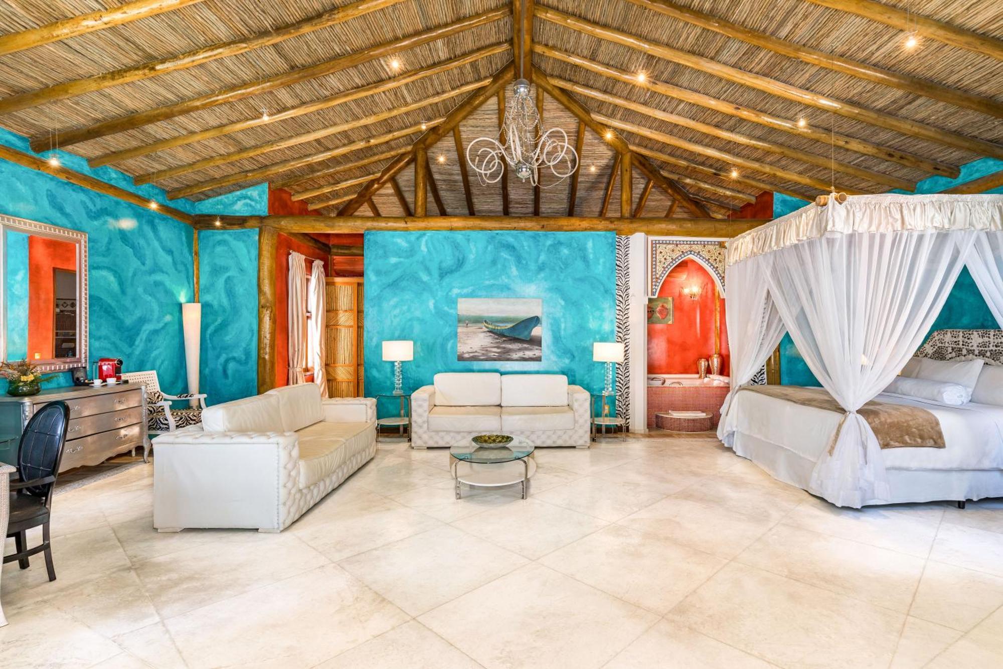 Dpny Beach Hotel & Spa Ilhabela Bagian luar foto Suite at the Hard Rock Hotel